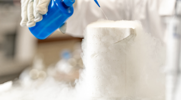HANDLING DRY ICE SAFELY 
